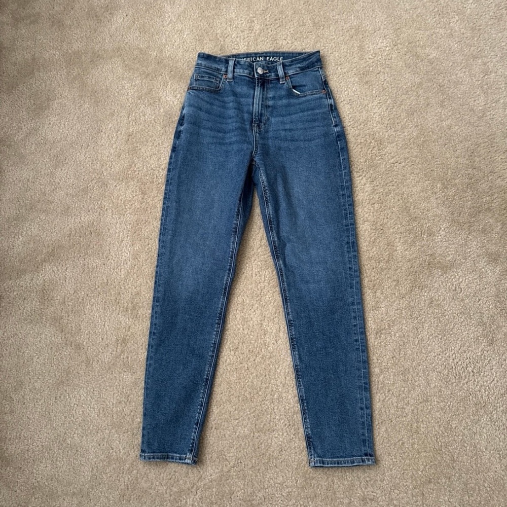 American Eagle Mom Jeans